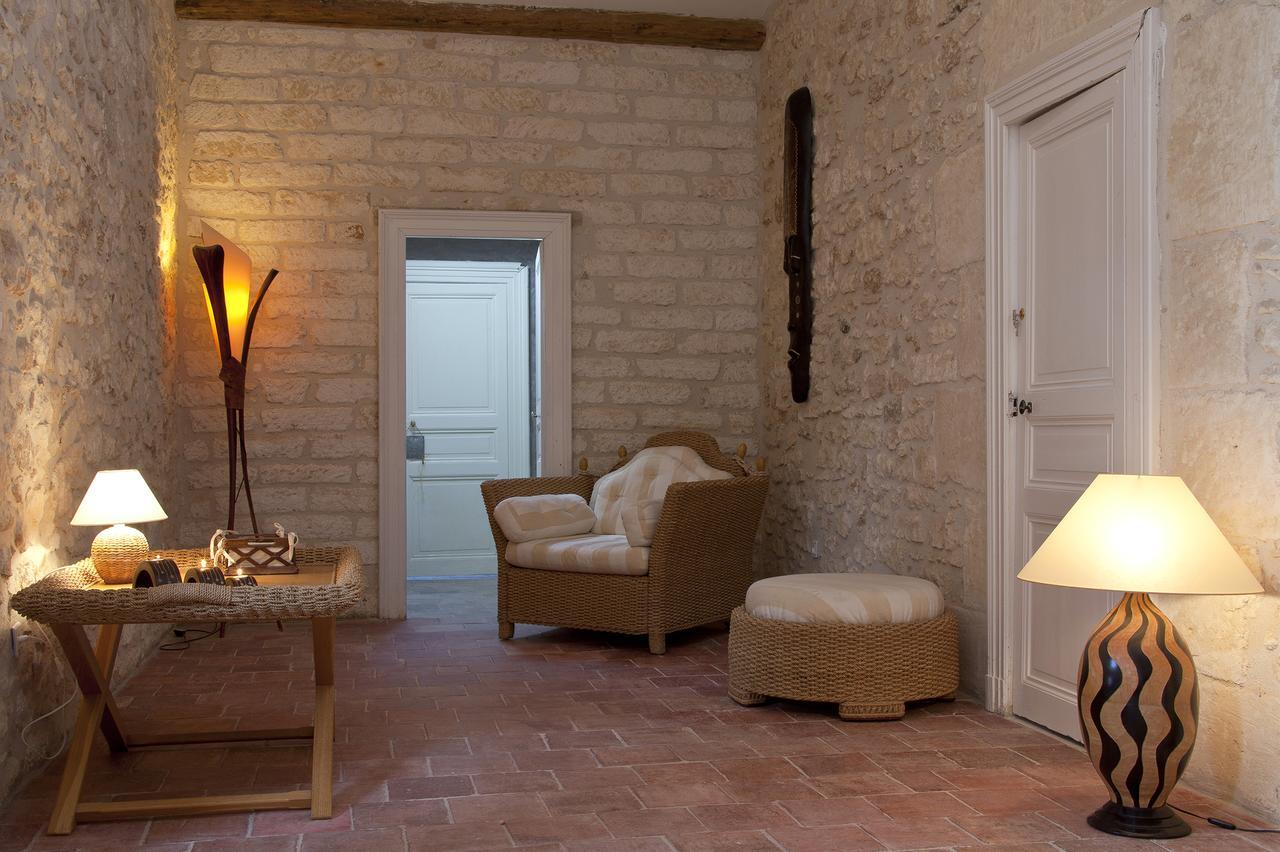 Chateau Sainte Colombe Bed & Breakfast Exterior photo