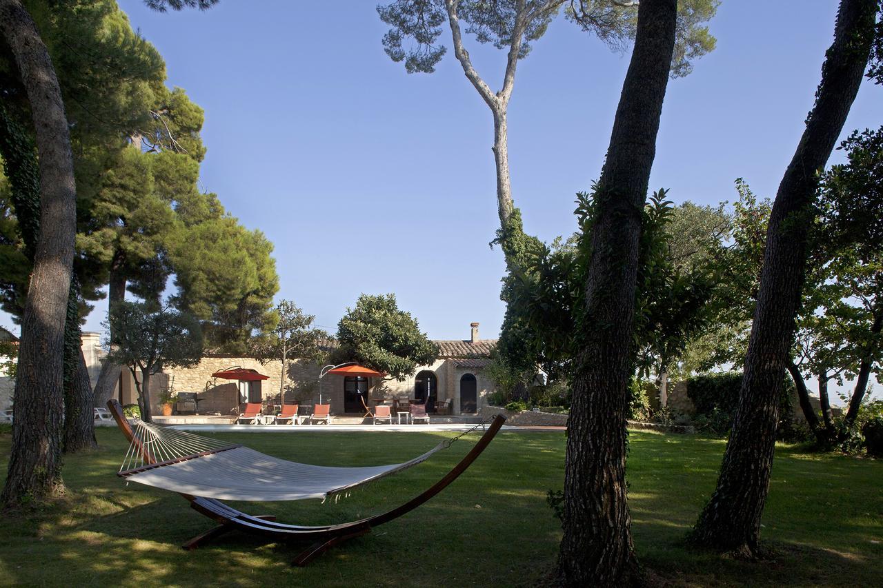 Chateau Sainte Colombe Bed & Breakfast Exterior photo